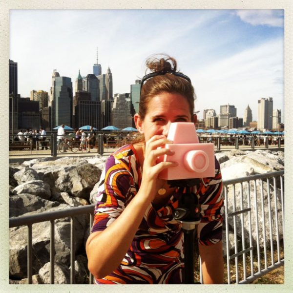 Prof. Yvonne Seidel Internationales Festival Fotografischer Bilder in