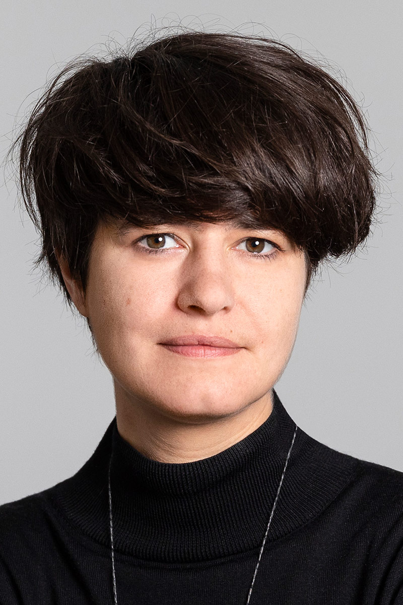 Portrait - Claudia Rohrauer (Foto: EvaKelety)